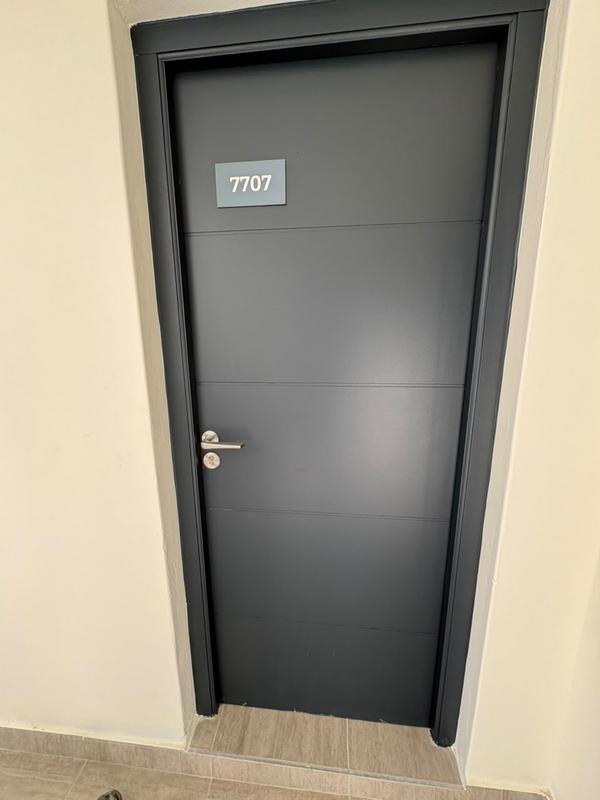 To Let 1 Bedroom Property for Rent in Richwood Western Cape